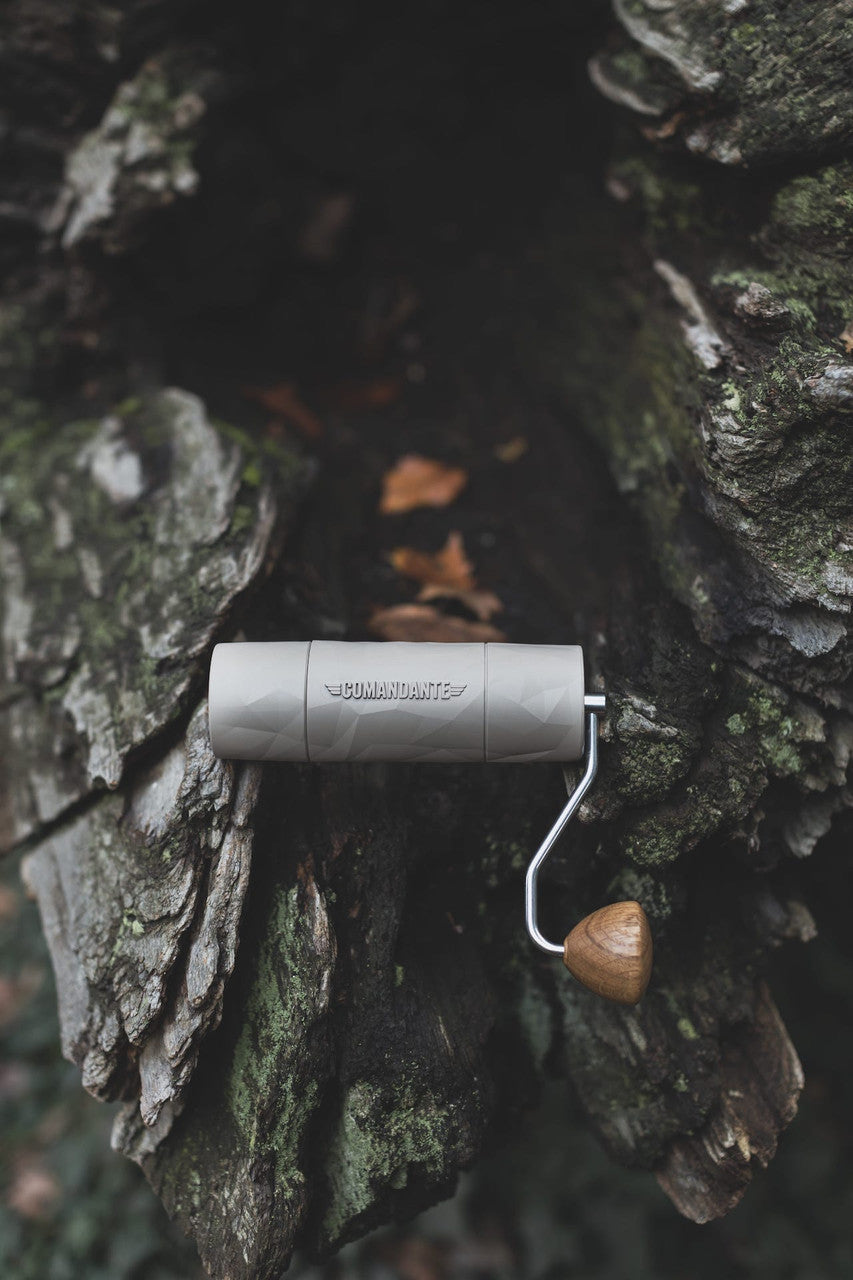 Comandante Grinder: X25 Trailmaster