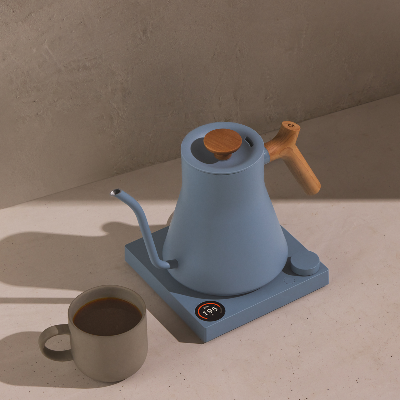 Stagg EKG Pro - Hazy Blue w/ Maple Handle